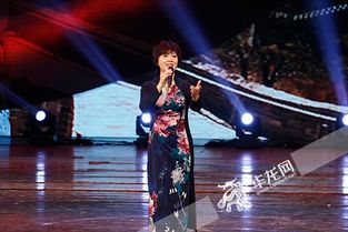 艺术家与社区居民同台献艺 新时代新气象新作为 群众文艺创作展演举行